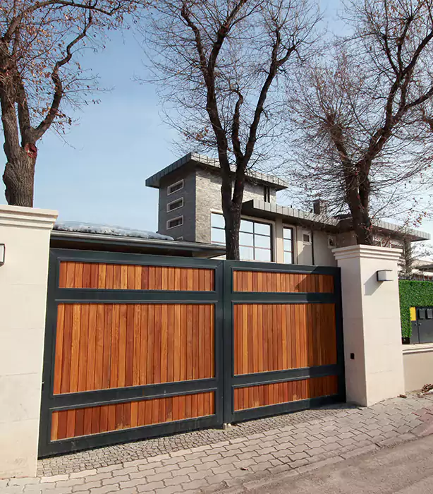 Wooden Gate Repair Lisle